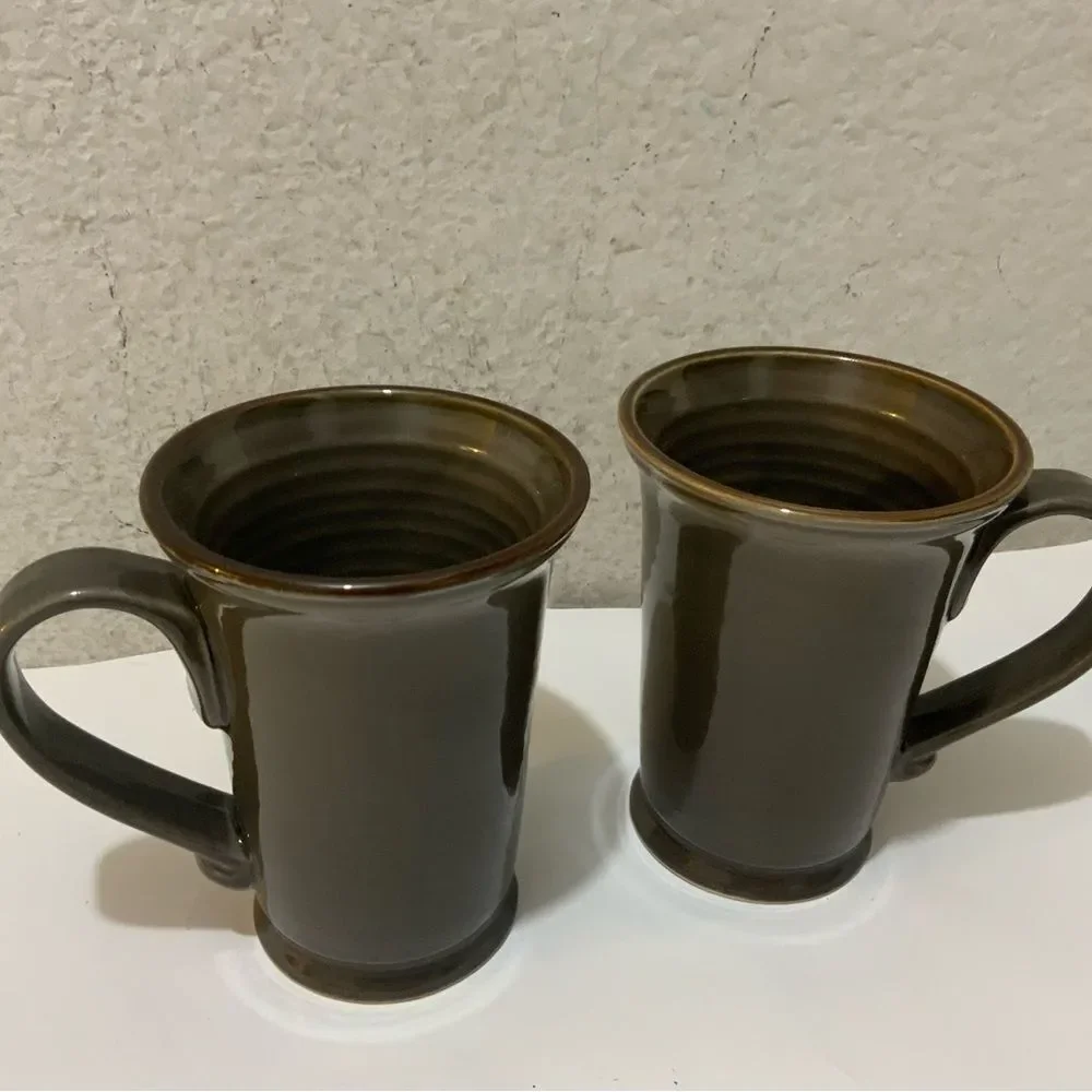 New condition set of 2 BAUM Tuscany Coffee Mugs